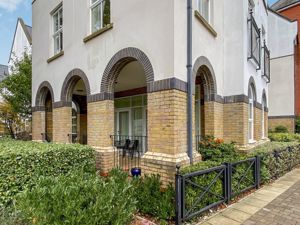 COVERED TERRACE- click for photo gallery